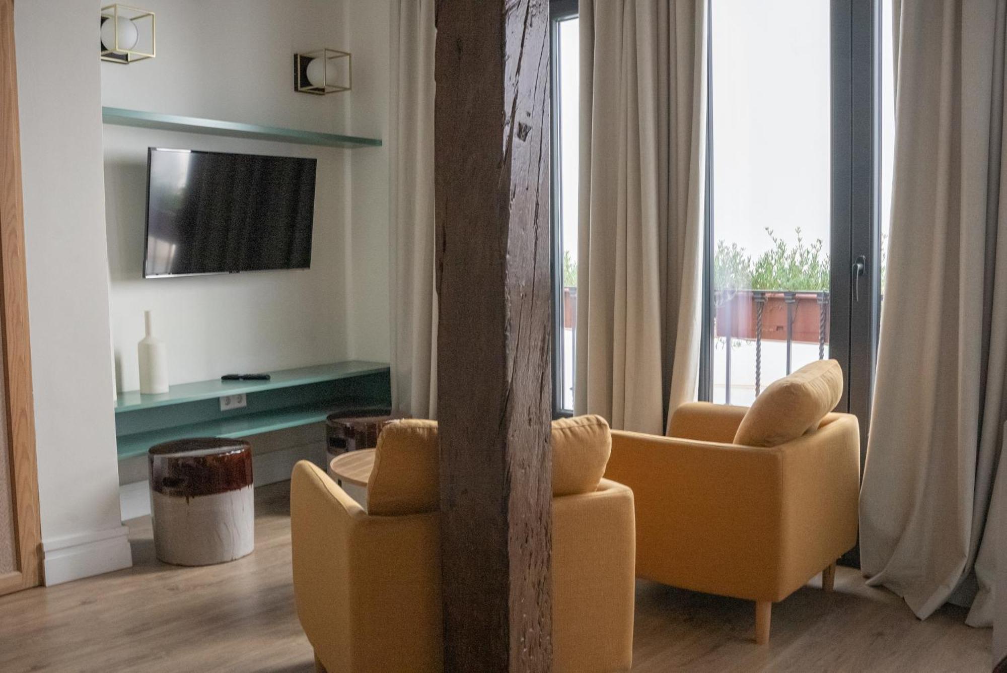 סביליה The Honest Hotel & Apartments מראה חיצוני תמונה