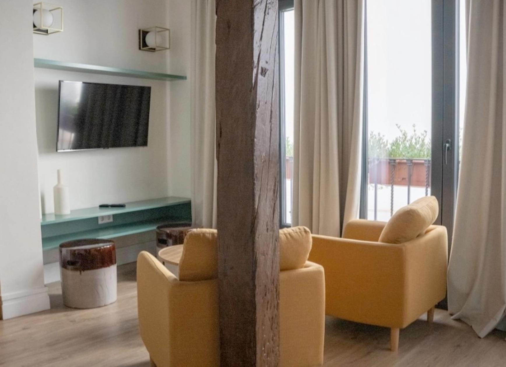 סביליה The Honest Hotel & Apartments מראה חיצוני תמונה