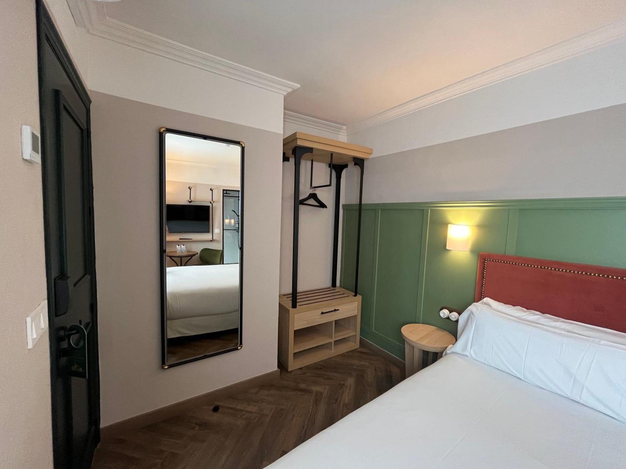 סביליה The Honest Hotel & Apartments מראה חיצוני תמונה