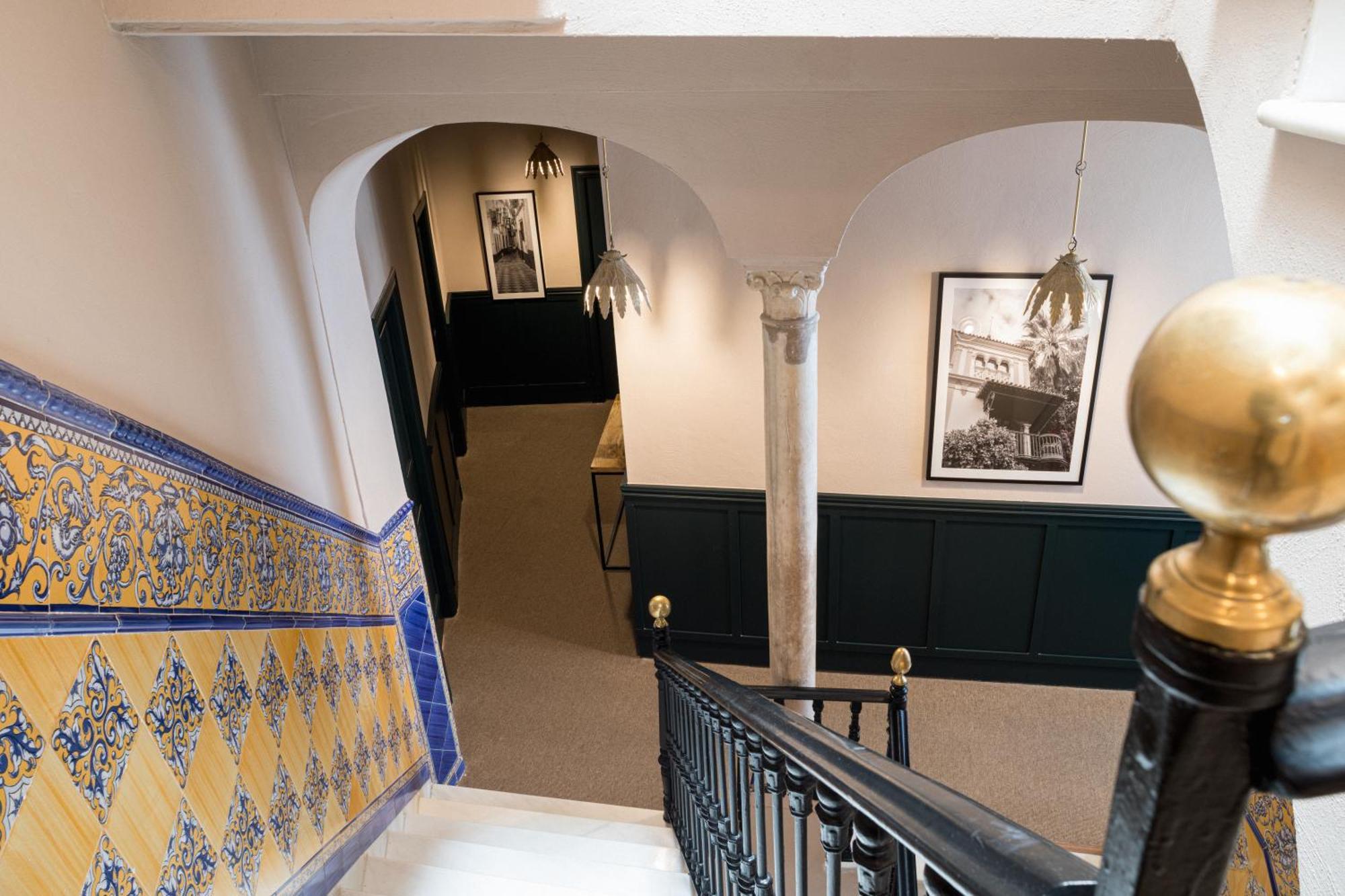 סביליה The Honest Hotel & Apartments מראה חיצוני תמונה