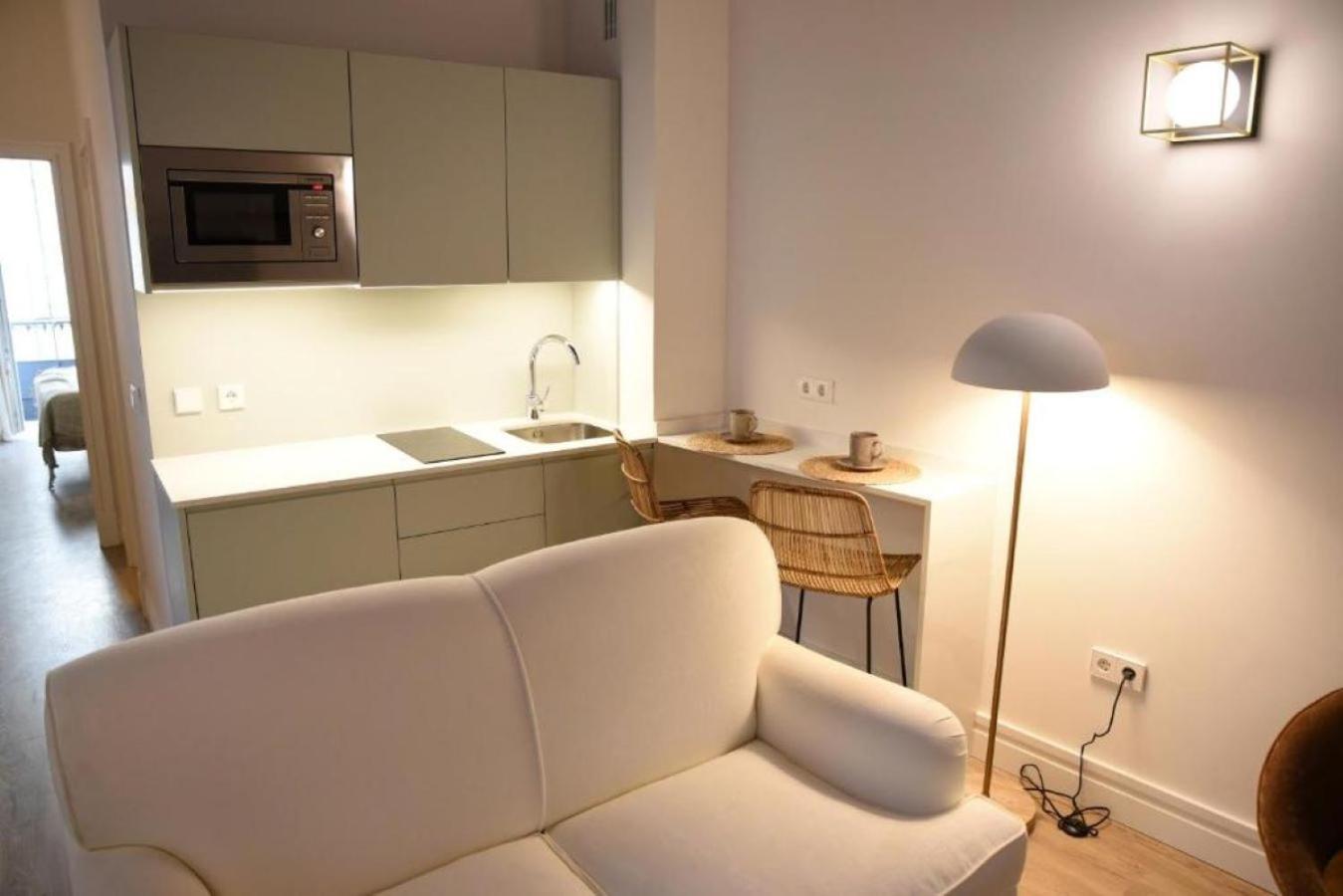 סביליה The Honest Hotel & Apartments מראה חיצוני תמונה