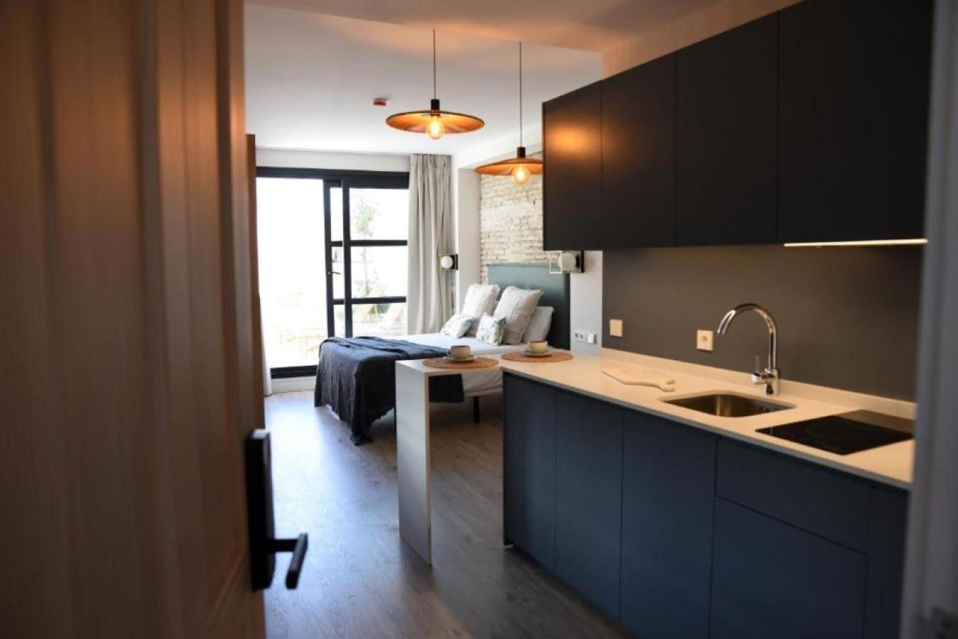 סביליה The Honest Hotel & Apartments מראה חיצוני תמונה